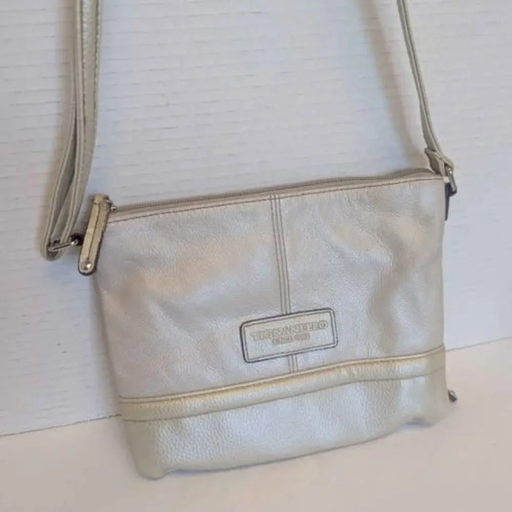 Vintage Off White Cream Colored Leather Tignanello Crossbody Purse 8.5x7x1